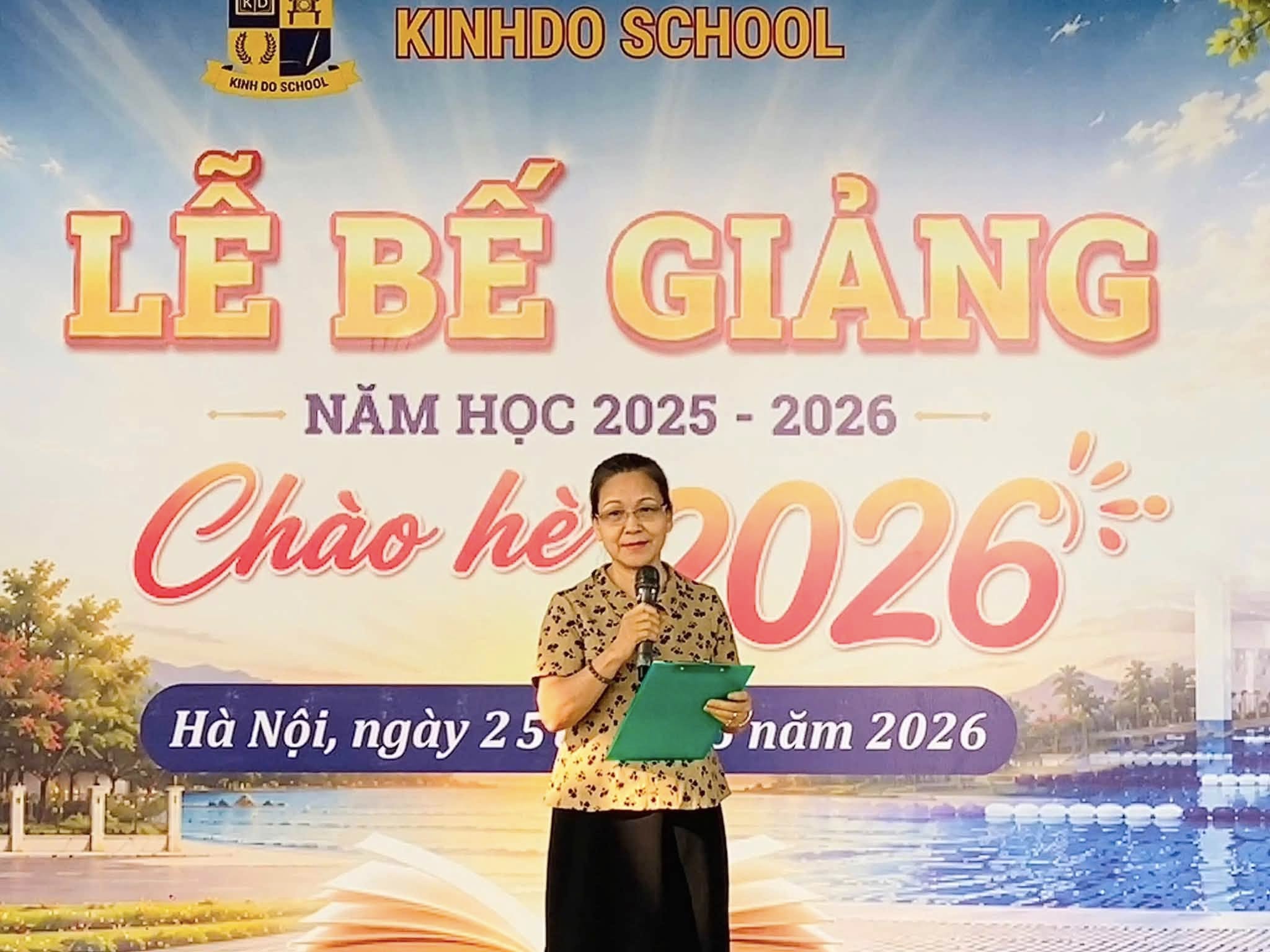 ban giám hiệu trường kinh đô
